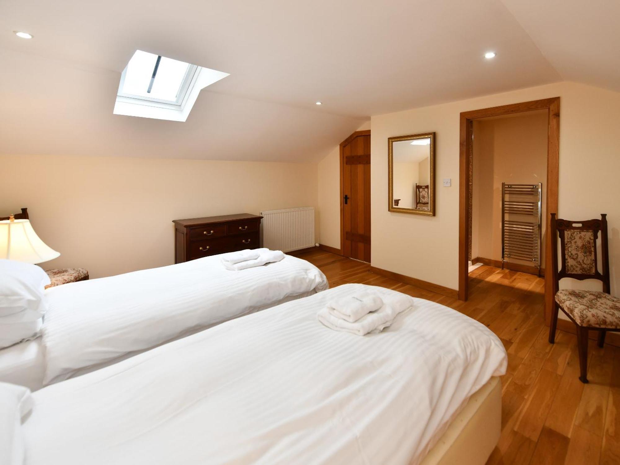Cloncaird Castle Estate Cottages Maybole Quarto foto